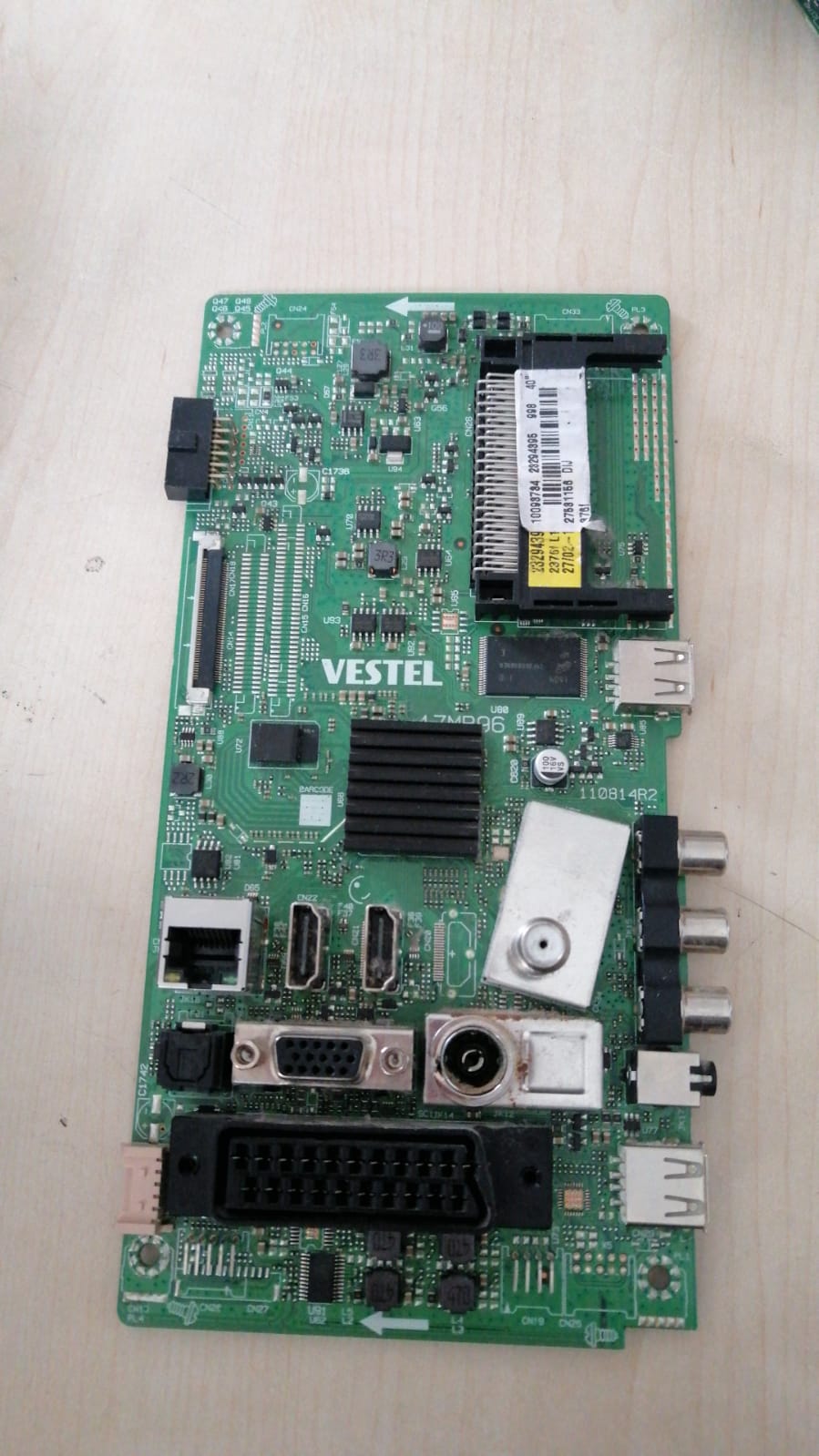 17MB96 VESTEL ANAKART Ürünlerimiz 2. el olup ustalarımız tarafından kontrol edildikten sonra satılmaktadır geri iade yoktur